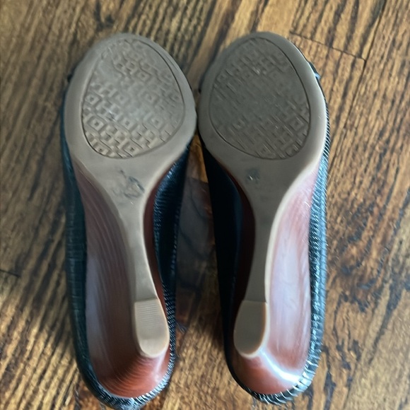 Tory Burch Sally Peep Toe Wedge Pump - Picture 7 of 7